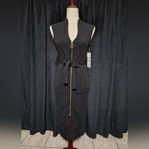 Almost Famous Black Dress with Zipper and Belt